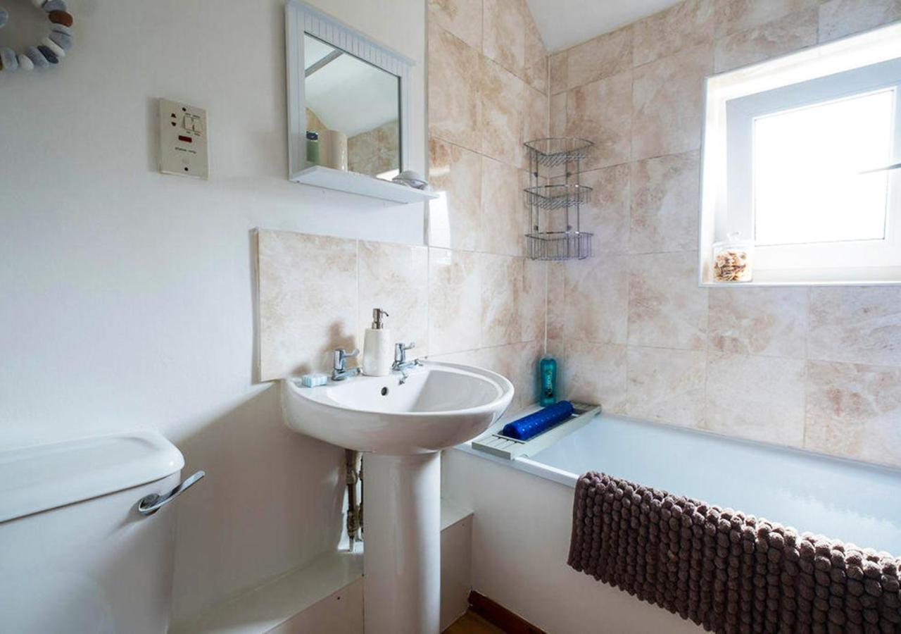 Sea Shanty Cottage นิวลิน ภายนอก รูปภาพ
